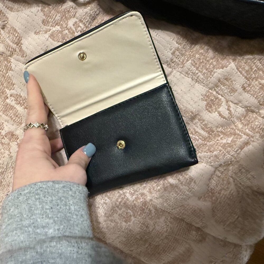 Juicy couture purse and wallet bundle - Picture 7 of 12